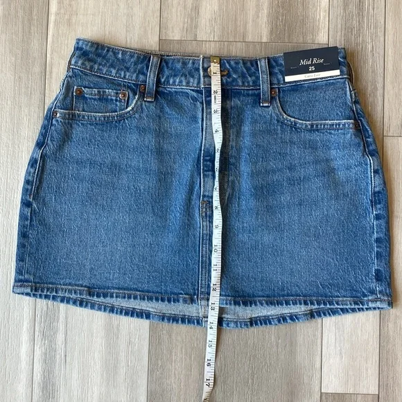 AF Curve Love Skirt - Picture 7 of 8